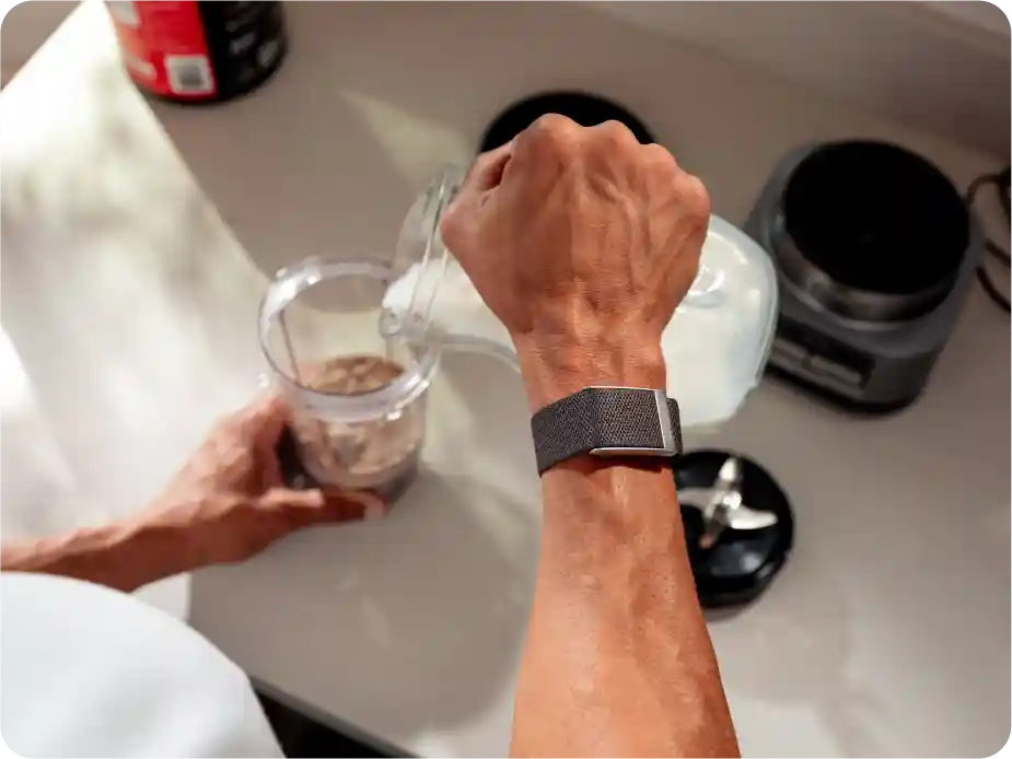 Improve your routine with the WHOOP Journal feature.